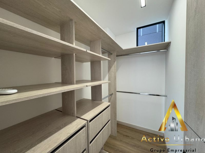 foto_104586_901271444_1766146672_ss