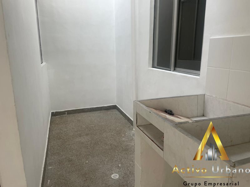 foto_104586_901271444_5102700919_ss