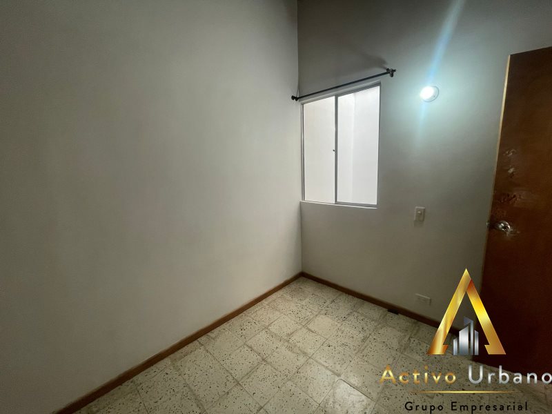 foto_104586_901271444_5138154401_ss