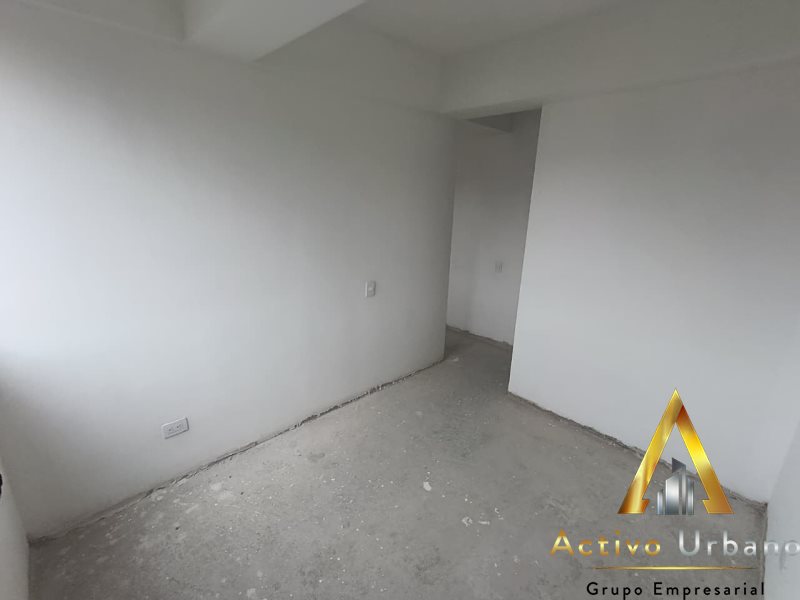 foto_104586_901271444_5243951120_ss