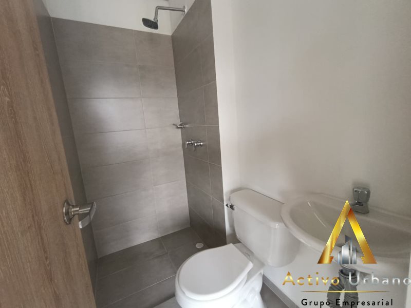 foto_104586_901271444_5284633062_ss