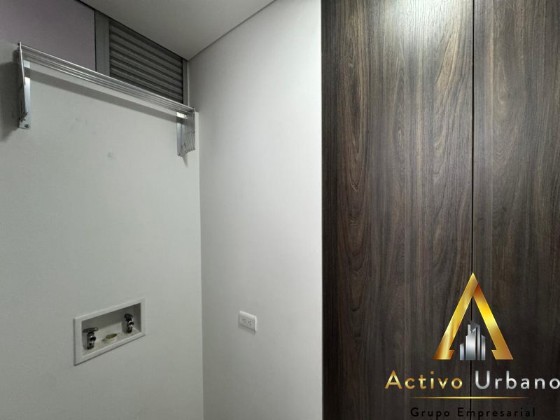 foto_104586_901271444_5406131596_ss