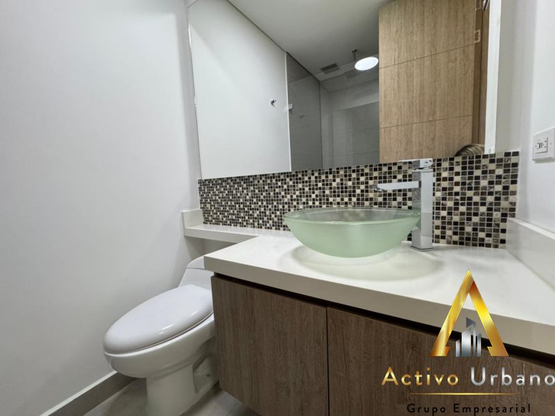 foto_104586_901271444_5460740158_ss