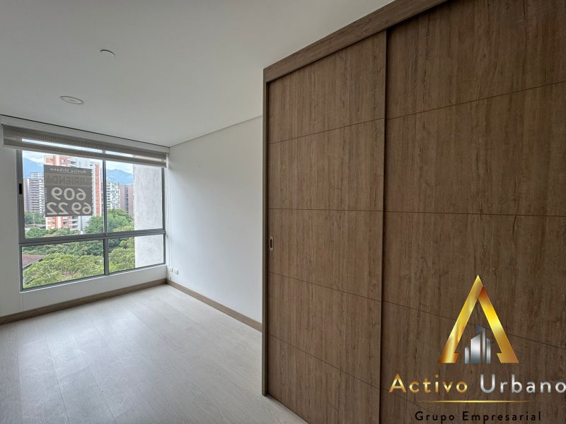 foto_104586_901271444_5487628546_ss