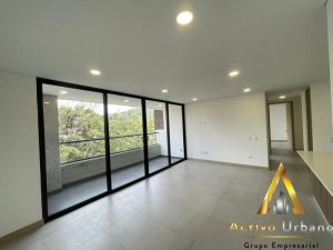 foto_104586_901271444_6647706848_ss