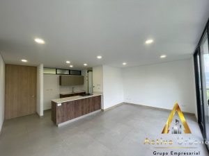 foto_104586_901271444_6664715980_ss