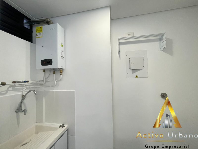 foto_104586_901271444_6665125700_ss