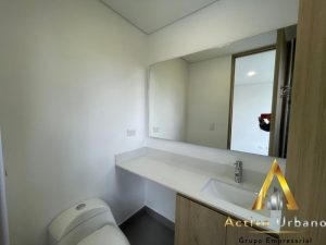 foto_104586_901271444_6714230004_ss