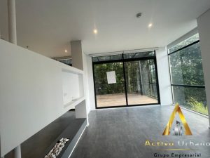 foto_104586_901271444_6795737708_ss