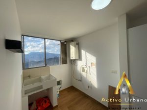 foto_104586_901271444_9539746325_ss