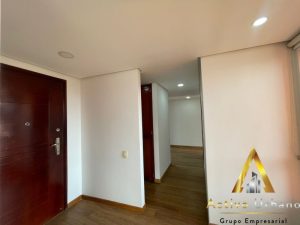 foto_104586_901271444_9558618320_ss