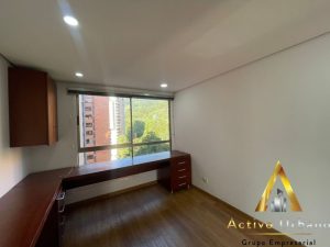 foto_104586_901271444_9568269405_ss