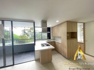 foto_104782_901271444_0011178900_ss