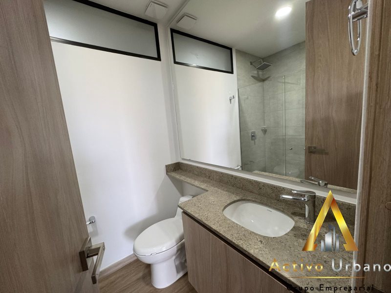 foto_104782_901271444_0016530725_ss