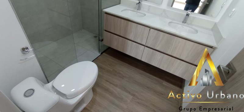 foto_104782_901271444_0024308927_ss