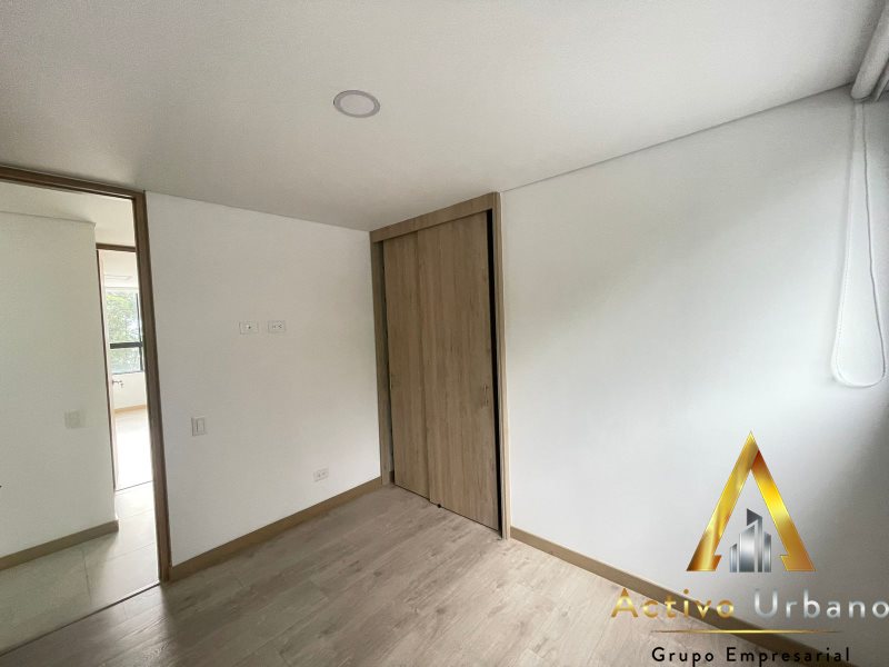 foto_104782_901271444_0051123621_ss