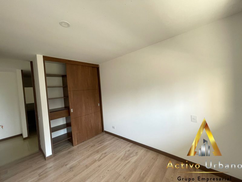 foto_104782_901271444_0067581888_ss