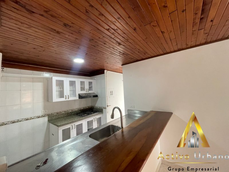 foto_104782_901271444_0166819334_ss