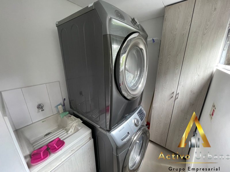 foto_104782_901271444_0185058434_ss