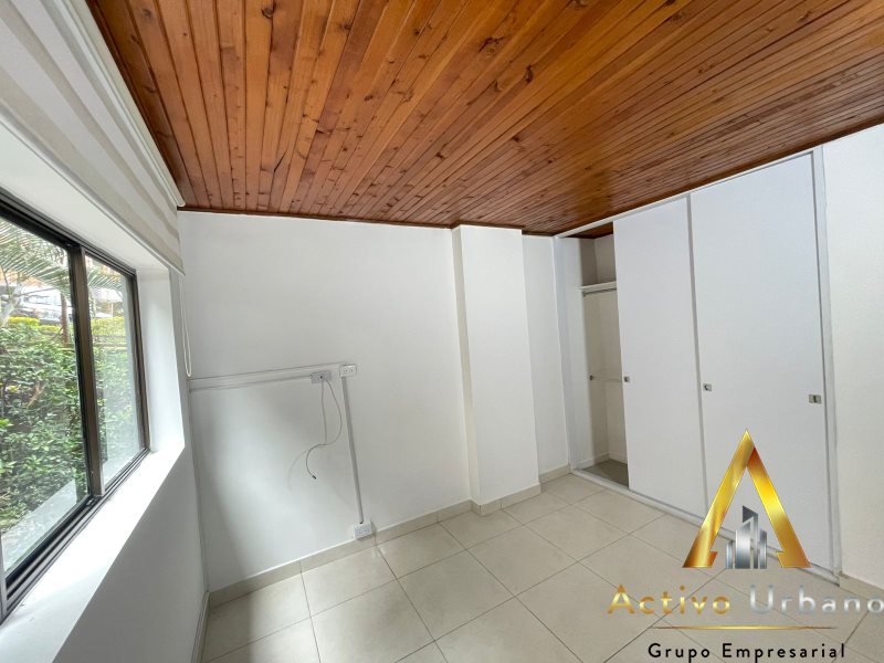 foto_104782_901271444_0206093896_ss