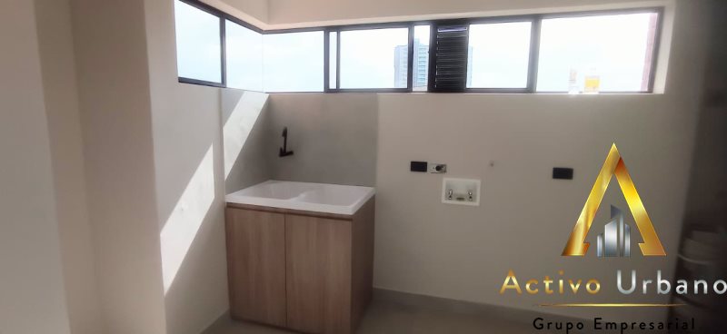 foto_104782_901271444_0350733860_ss