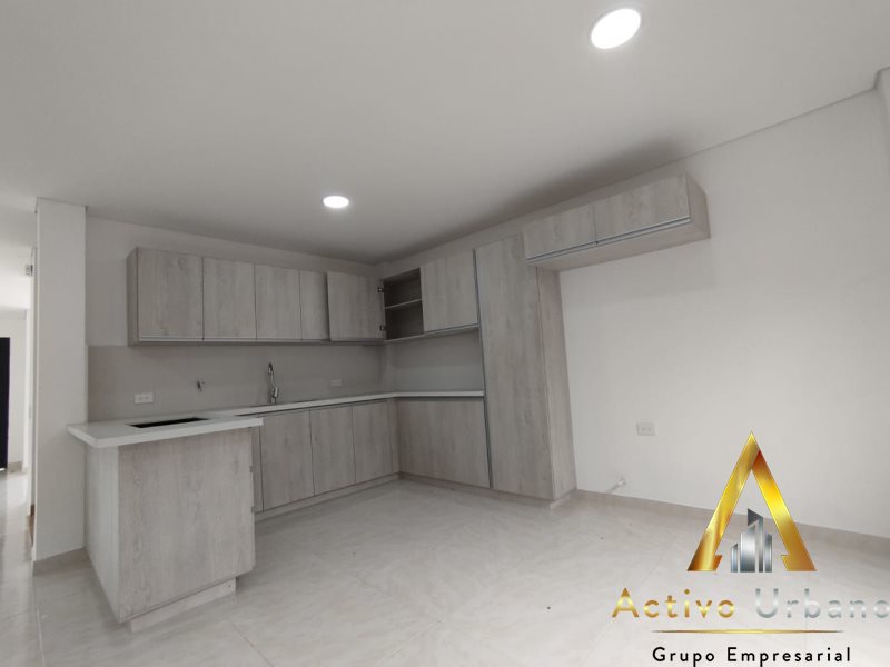 foto_104782_901271444_0363633506_ss