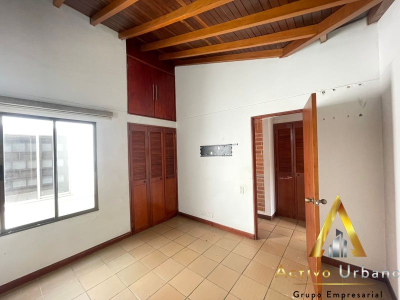 foto_104782_901271444_0374391079_ss