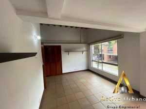 foto_104782_901271444_0387166076_ss