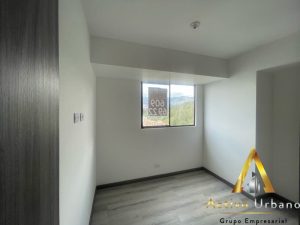 foto_104782_901271444_0389933316_ss