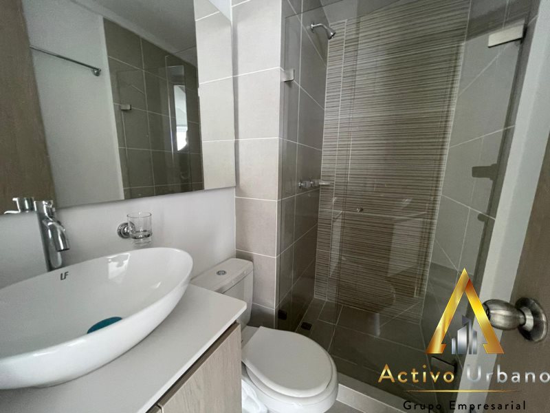 foto_104782_901271444_0436848417_ss