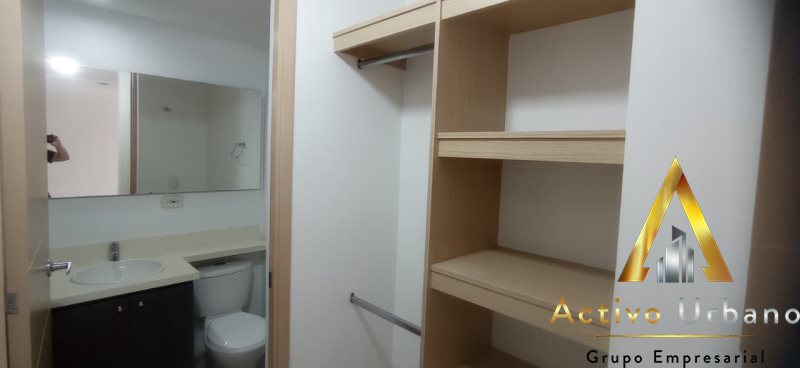 foto_104782_901271444_0470075017_ss