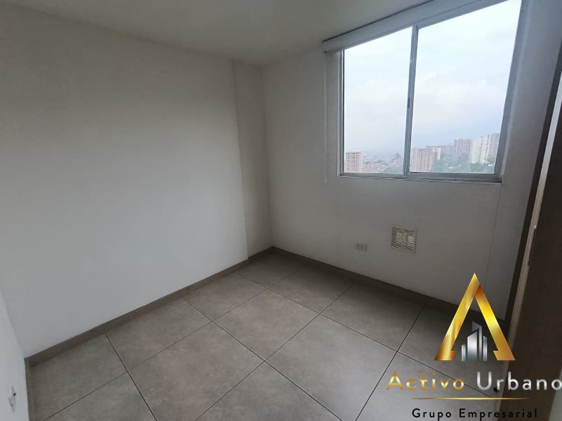 foto_104782_901271444_0476788858_ss