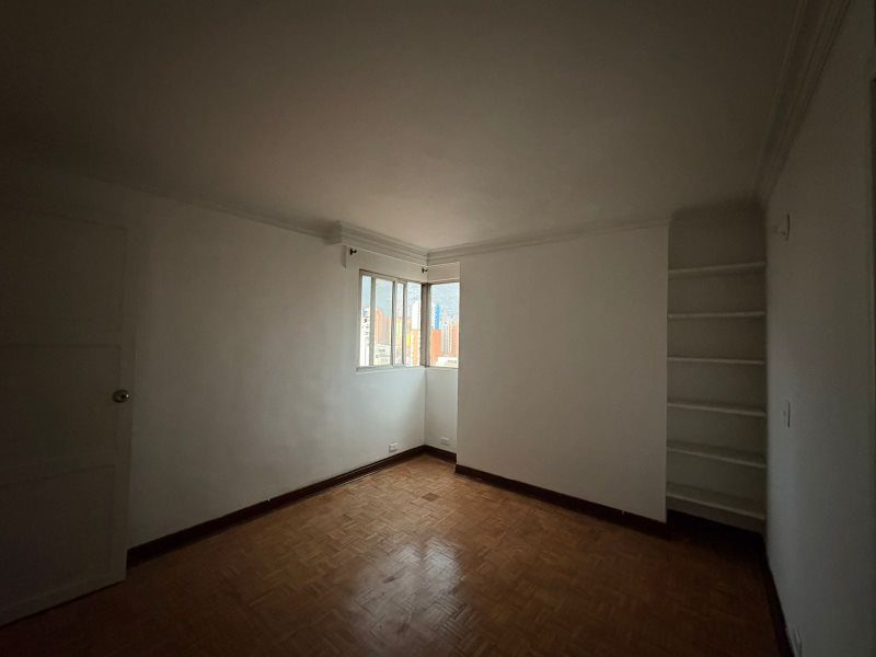 foto_104782_901271444_0502941747_ss