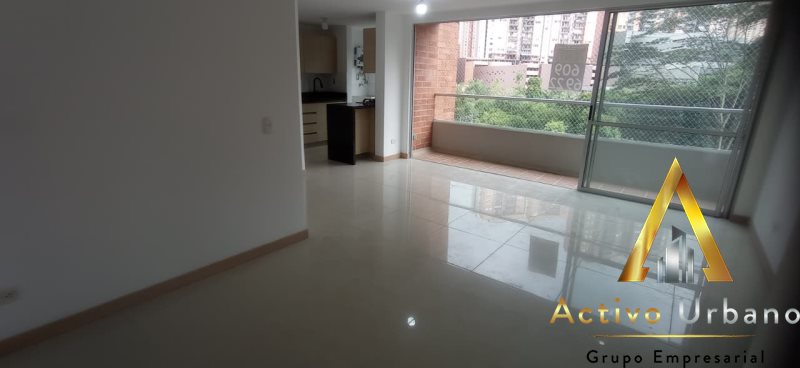 foto_104782_901271444_0508546306_ss