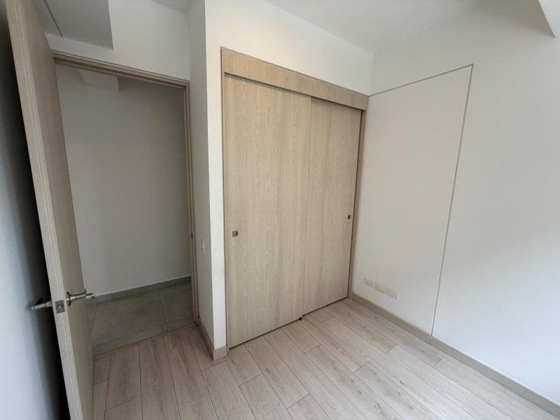 foto_104782_901271444_0509601651_ss