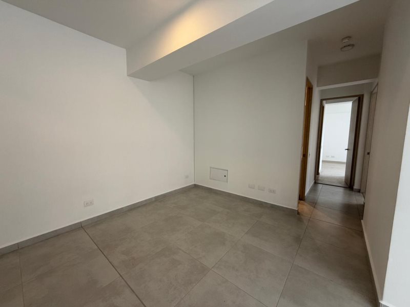 foto_104782_901271444_0530731712_ss