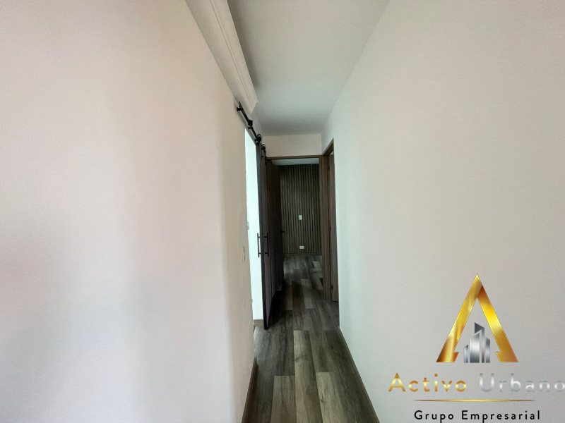 foto_104782_901271444_0538292281_ss