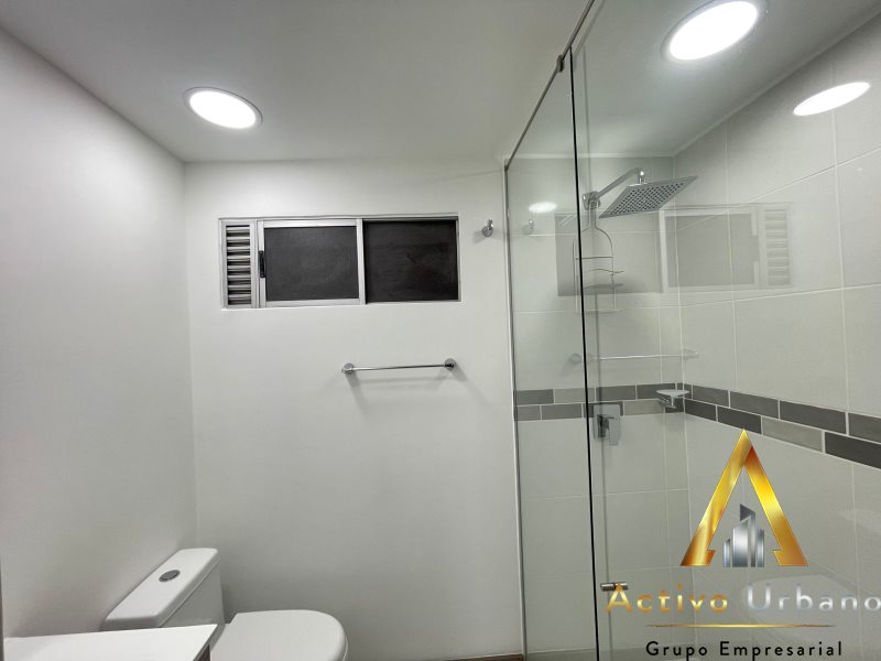 foto_104782_901271444_0552309308_ss