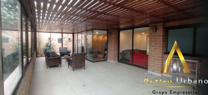 foto_104782_901271444_0559027573_ss