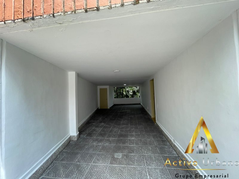 foto_104782_901271444_0653155753_ss