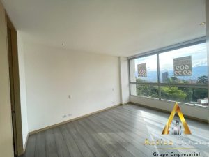 foto_104782_901271444_0665276271_ss