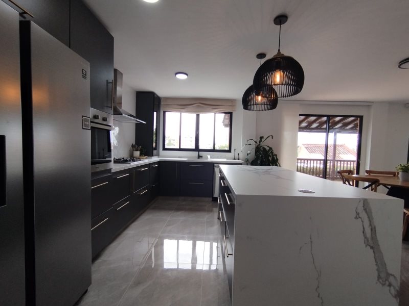 foto_104782_901271444_0673253466_ss