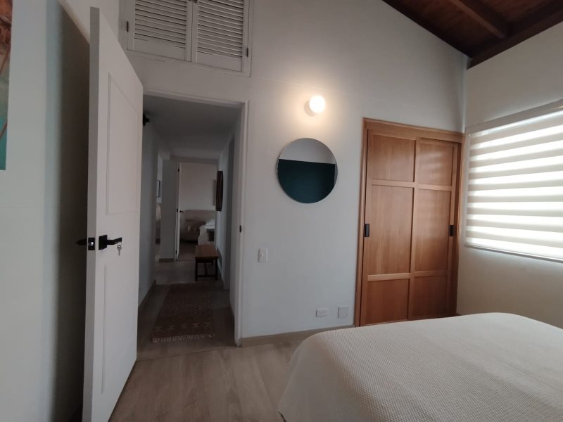 foto_104782_901271444_0691247061_ss