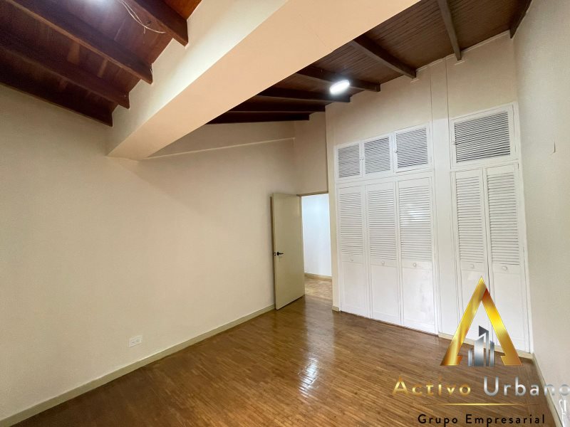 foto_104782_901271444_0698803893_ss