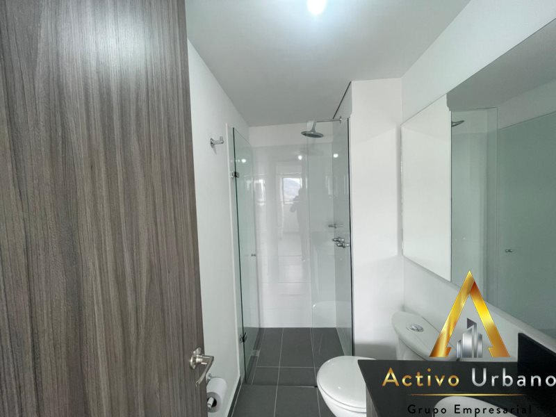 foto_104782_901271444_0703167984_ss