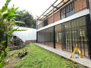 foto_104782_901271444_0704571004_ss