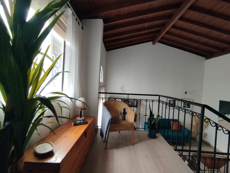 foto_104782_901271444_0735754237_ss