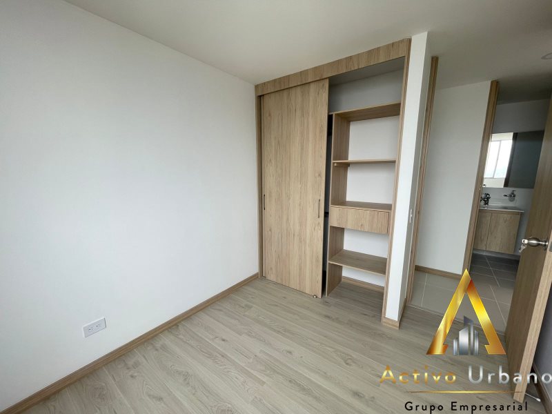 foto_104782_901271444_0755292341_ss