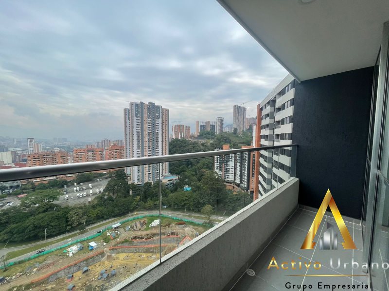 foto_104782_901271444_0756876342_ss