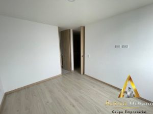 foto_104782_901271444_0766406212_ss